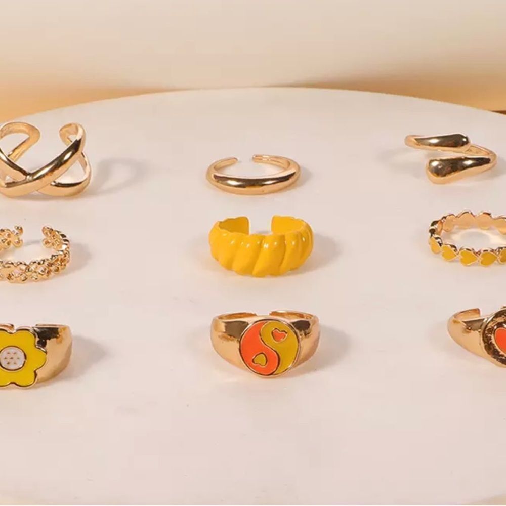 SET OF 9 RESIZABLE RINGS IN YELLOWS AND ORANGE - Picture 2 of 3